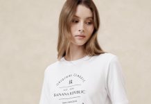 【折后$10.48】Banana Republic logo短袖T恤 2色选