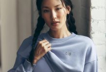 7折!【折后$89 包邮】Alo Yoga Accolade短版卫衣 多色选