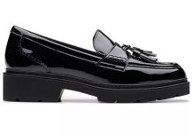 【折后$40 包邮】Clarks Lauryl Tassel 女士经典舒适乐福鞋