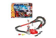 史低!送礼佳!【折后$19.99 Prime包邮】Hot Wheels 儿童风火轮 F1 赛车轨道套装