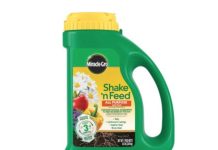 【折后$14.42 Prime包邮】Miracle-Gro Shake ‘N Feed 通用植物缓释肥 4.5磅