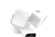 【折后$44.99 包邮】Blink 有线泛光灯安防摄像头