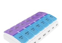 【折后$4.69 Prime包邮】EZY DOSE 一周7天分装药盒