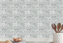 【折后$13.97 Prime包邮】RoomMates PVC仿锡纹自粘墙贴 多色选