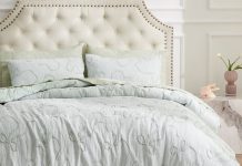 【折后$32.19 Prime包邮】Bedsure 薄荷绿清新提花床上用品三件套 king size!