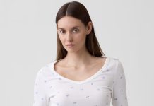 【折后$9.51 包邮】GAP 女士印花长袖V领!