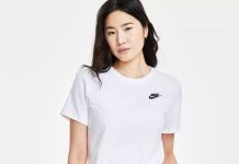 【折后$22.4】Nike Sportswear Club Essentials 女士休闲运动短袖T恤 2色选