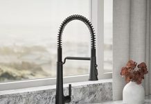 【折后$199.99 Prime包邮】KOHLER 半专业级厨房水槽龙头!哑光黑!