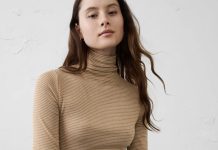 【折后$6.48】Banana Republic 女士高领半袖T!