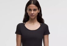 巨好穿!【折后$39 包邮】Lululemon Hold Tight Micro-Rib 修身螺纹短袖T恤!